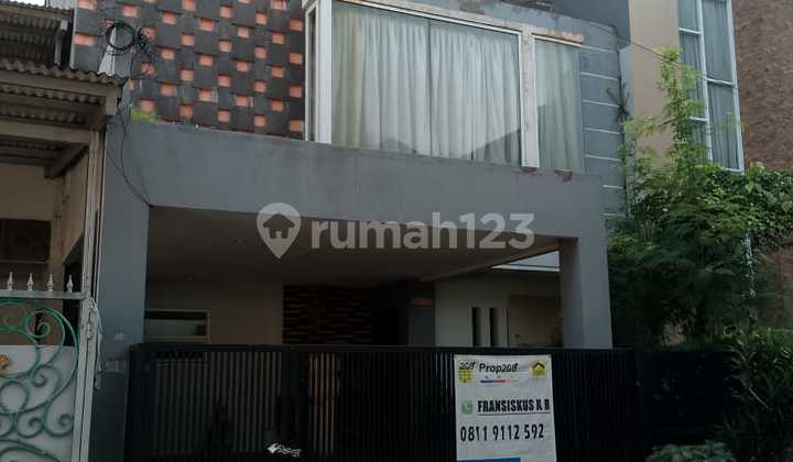 Rumah Minimalis 3lt Di Perum Green Garden Kedoya Jakarta Barat