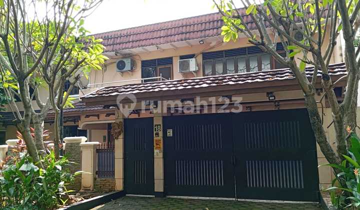 Rumah Lama Di Jl Niaga Hijau Pondok Indah Jakarta Selatan