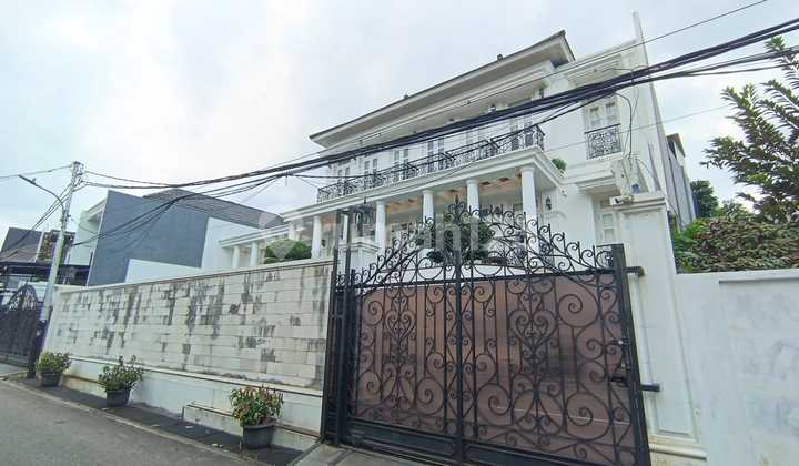 Rumah Mewah Di Jl Abuserin Ii Gandaria Selatan Jakarta Selatan Rumah Mewah Di Jl Abuserin Ii Gandaria Selatan Jakarta Selatan