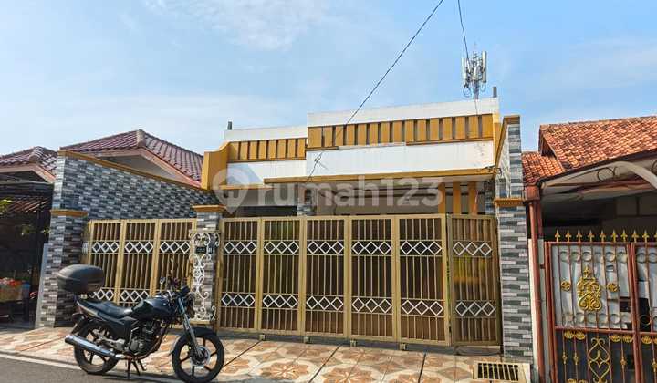 Rumah Lama Di Jl Manunggal Petukangan Selatan Jakarta Selatan  2
