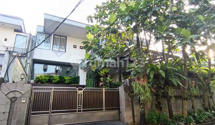 Rumah Mewah Di Jl Simpang Garden Vi Kebayoran Lama Jakarta Selatan Rumah Mewah Di Jl Simpang Garden Vi Kebayoran Lama Jakarta Selatan