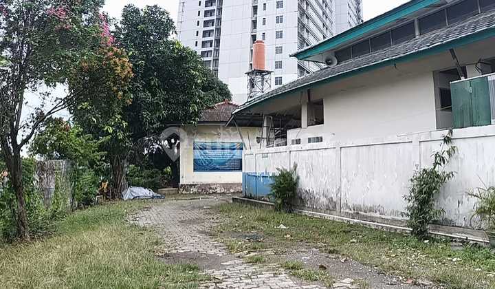 Bagunan Komersil Di Jl Saco Ragunan Ps Minggu Jakarta Selatan Bagunan Komersil Di Jl Saco Ragunan Ps Minggu Jakarta Selatan