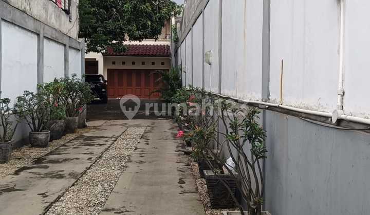 Charming House on Baros Street, Lebak Bulus, Cilandak, South Jakarta