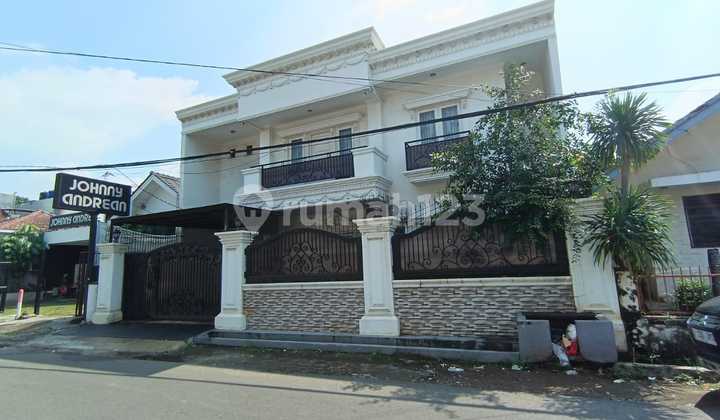 Luxury House on Jl Tebet Timur III, Tebet, South Jakarta 2