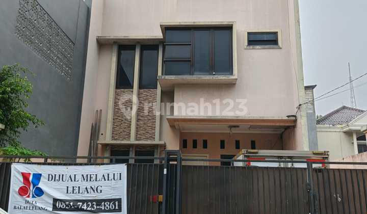 Rumah Lama 2lt Di Jl Strategi Raya Joglo Kembangan Jakarta Barat Rumah Lama 2lt Di Jl Strategi Raya Joglo Kembangan Jakarta Barat