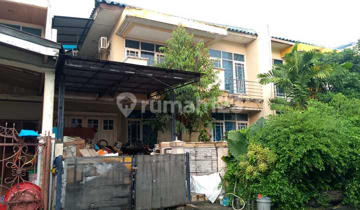 Old House in Modernland Housing Estate Jl Pulau Dewa Ii Pinang Tangerang City Old House in Modernland Housing Estate Jl Pulau Dewa Ii Pinang Tangerang City