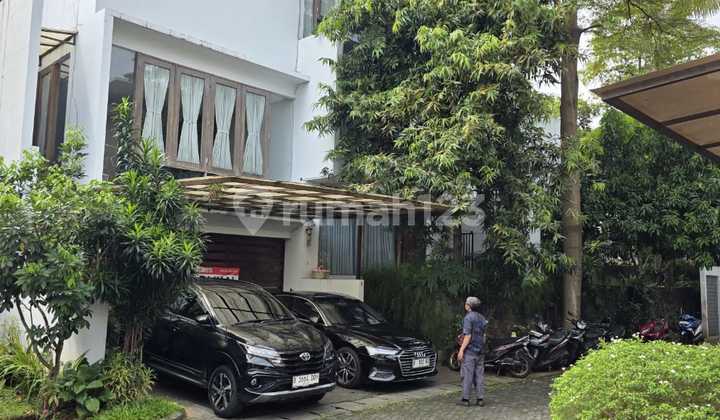 Rumah Lama Di Town House Kemang Seka Bangka Jaksel
