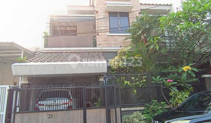 Rumah 2 Lantai Di Komp Migas Srengseng Kembangan Jakarta Barat 2