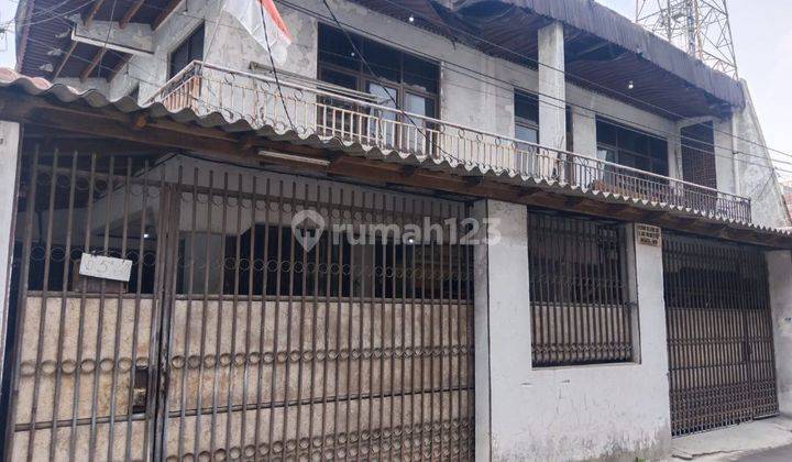 di RUMAH TUA HITUNG TANAH DIJLN TANAH ABANG TIMUR DALAM RT002 RW 04 KEL.GAMBIR.JAKPUS 1