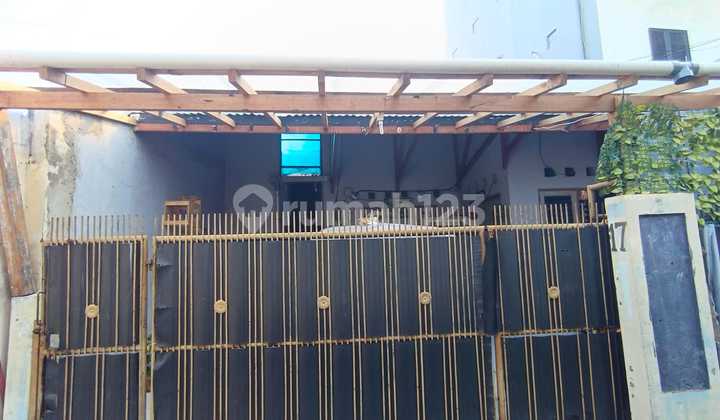 CCK Boarding House on Jl. Mahali II Radio Dalam, South Jakarta CCK Boarding House on Jl. Mahali II Radio Dalam, South Jakarta