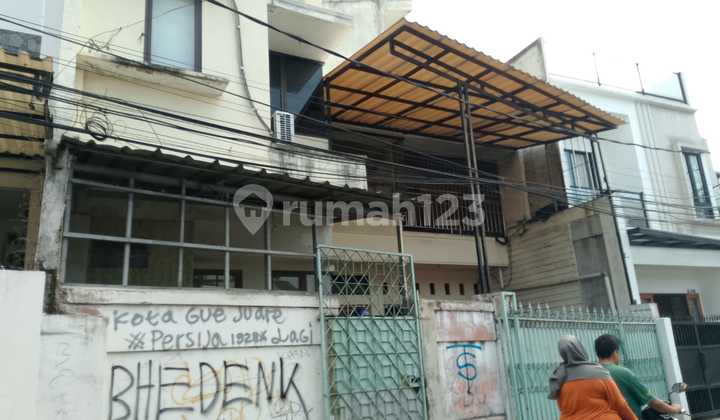 Cck Boarding House on Kemboja Street, Kota Bambu, Palmerah, West Jakarta 2