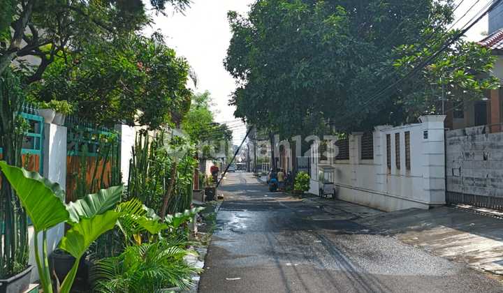 Rumah Lama Di Jl Anggur Iii Cipete Selatan Jakarta Selatan 2