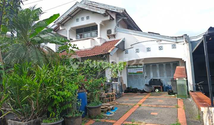 Rumah Asri 2Lt di Jl Punai 3 Bintaro Sek 2 Tangerang Selatan 2