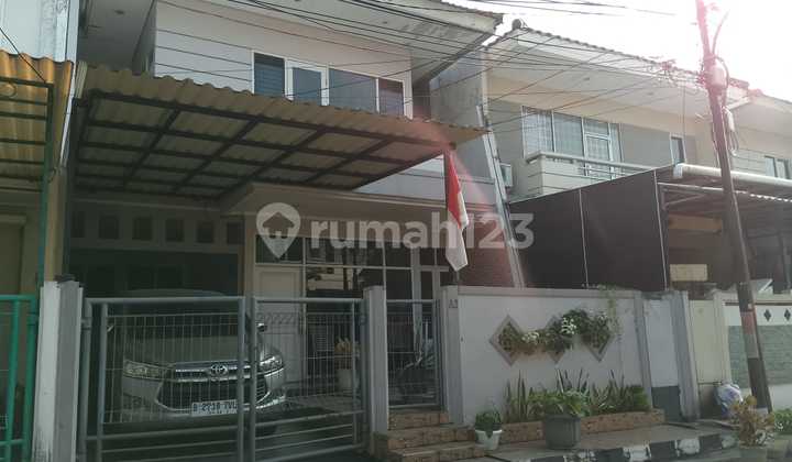 Rumah 2 Lantai Di Perum Griya Mas Ii Srengseng Kembangan Jakarta Barat
