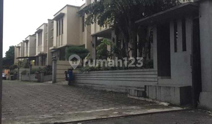 2-Story House in Grande Residence Housing Complex, Pasar Minggu, South Jakarta 2