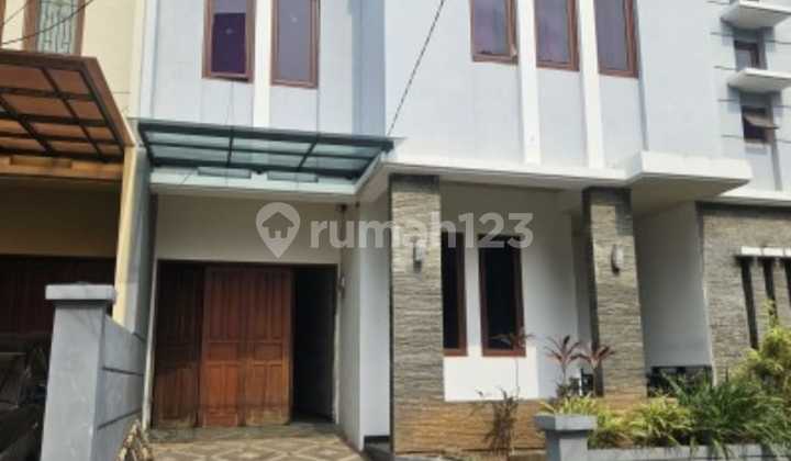 Rumah 2lt Di Perum Grande Residence Pasar Minggu Jakarta Selatan 