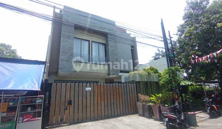Rumah Cantik Di Jl Kemandoran Pluis Kby Lama Jakarta Selatan 