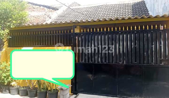 For Sale Nice House in Griya Kencana Housing Area, Gresik 2