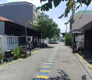 Nice and Affordable House in Gresik Near Lontar Sewu Edu Tourism 2