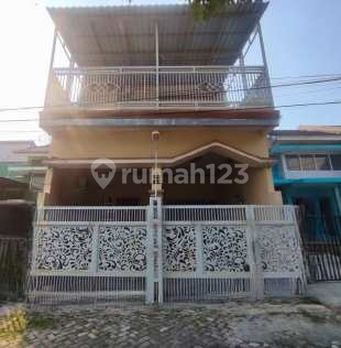 Rumah 2 Lantai Dekat Icon Mall Gresik Rumah 2 Lantai Dekat Icon Mall Gresik