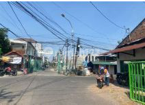 Rumah Bagus di Daerah Lebak Indah Asri Surabaya 2