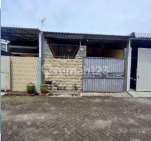 Nice and Cheap House in Gayaman Area, Mojokerto