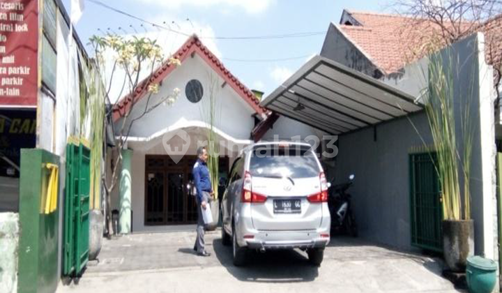 Rumah Usaha Di Dukuh Menanggal Dekat Cito 2