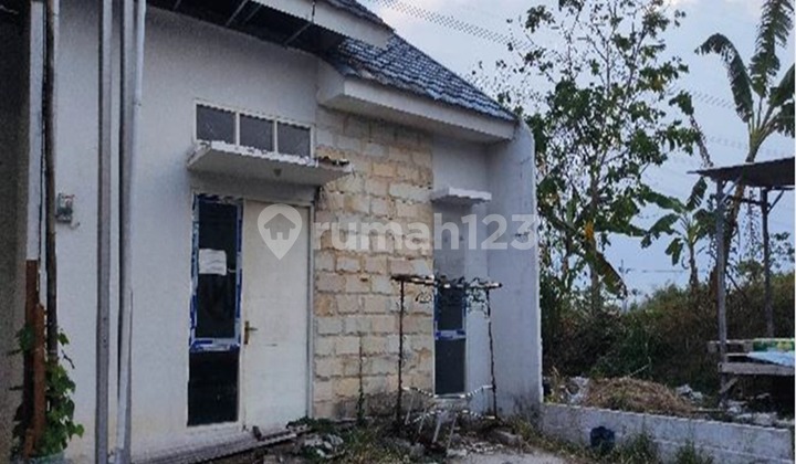 Rumah Murah Bagus Dekat Jalan Tol Lokasi Gresik Kedamean