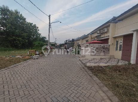 Nice and Affordable Minimalist Houses in Kedamen Regency Gresik 2