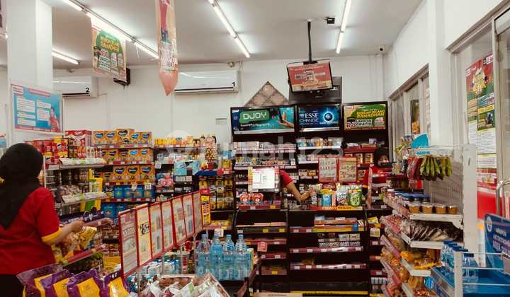 Shop house in Swadaya, Manggarai, South Jakarta 2