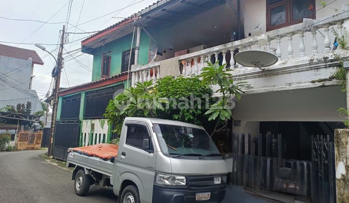 Rumah 2 Lantai Dijual Akses Jalan 2 Mobil di Manggarai Jaksel
