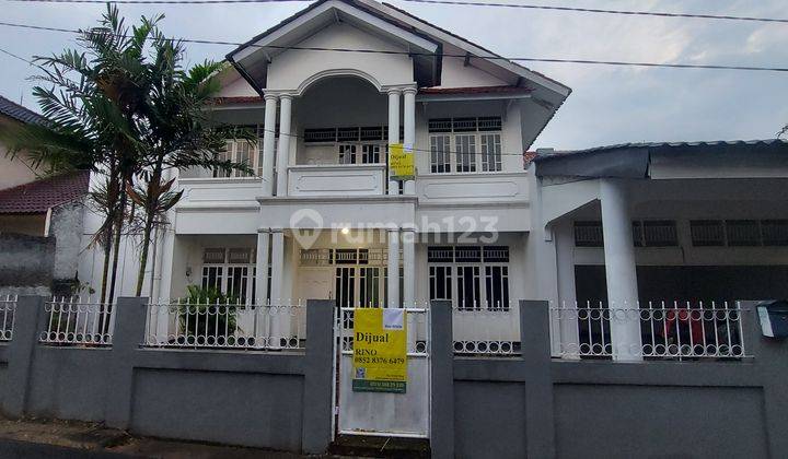 Jual Rumah Mewah Cipayung 1