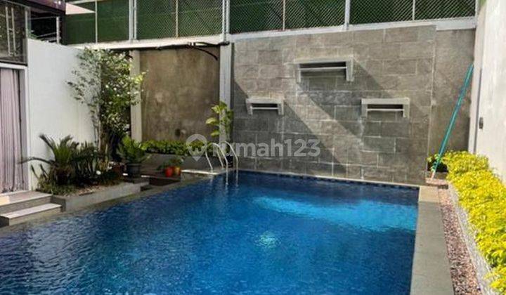 Jual Rumah Mewah di Tebet 2