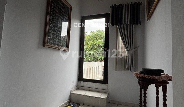 Rumah Modern Strategis di Jantung Grogol Jakarta Barat 2