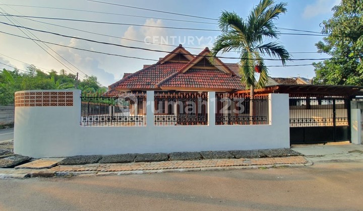Rumah Dijual Di Taman Pulo Gebang Posisi Hook Lokasi Strategis Rumah Dijual Di Taman Pulo Gebang Posisi Hook Lokasi Strategis