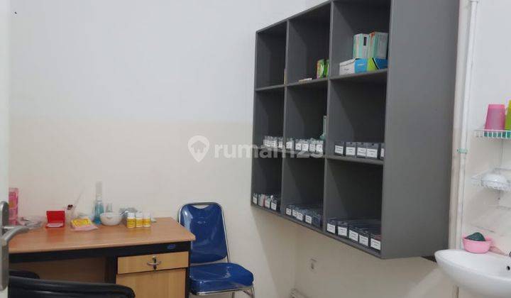 Dijual Ruko Bagus 2 Lantai Lokasi Strategis, Harapan Indah Bekasi 2