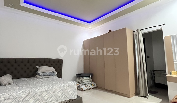 Rumah Mewah Furnished Siap Huni di Duren Sawit 2