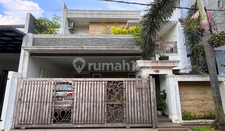 Dijual Rumah Full Furnished Terawat tinggal bawa Koper di Bekasi Dijual Rumah Full Furnished Terawat tinggal bawa Koper di Bekasi