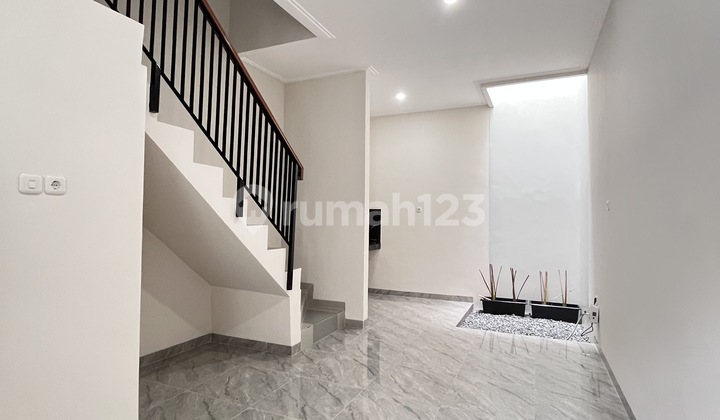 New House Ready to Live In, Affordable Price in Galaxy Bekasi 2