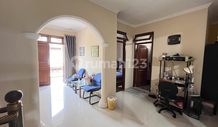 Dijual Rumah Terawat Siap Huni di Pondok Kelapa 2