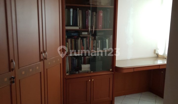 Apartemen Kondominium Taman Anggrek 2 Bedroom 88M2 Very Good View
