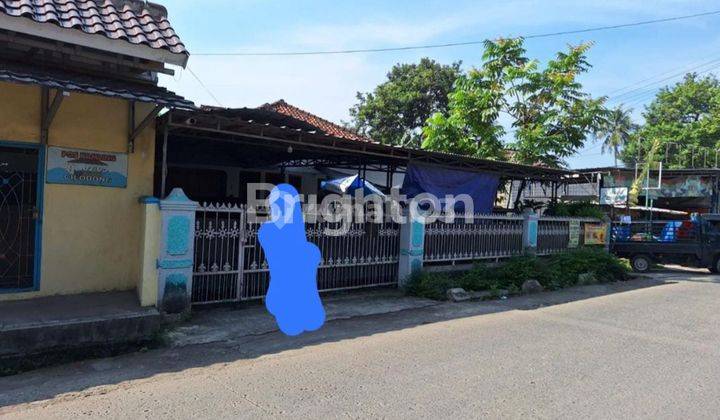 RUMAH BESAR PINGGIR JALAN 1