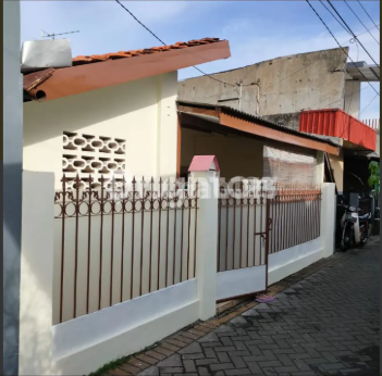 RUMAH KOLONIAL KLASIK 3KT DI SRIKAYA - SIAP HUNI 1