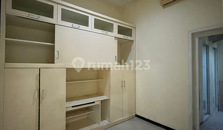 1-STORY HOUSE IN A HIGHLY STRATEGIC LOCATION, MULYOSARI, FLOOD-FREE 2