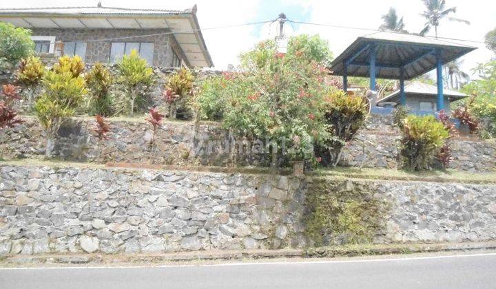 Selling Hotels Near Mount Bantur, Waterfalls and Hiking Areas in Banjar Bantiran 2