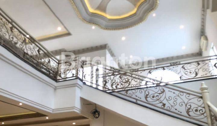 RUMAH SIAP HUNI TENGAH KOTA SURABAYA RUMAH DARMO 2