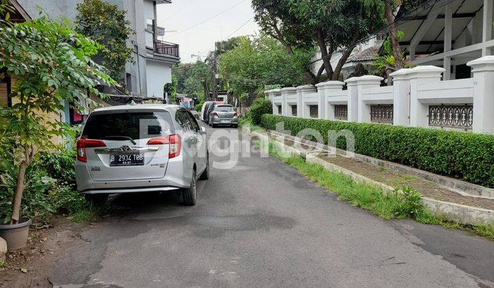 tanah & bangunan rumah di Kebon Jeruk, Jakarta Barat 2