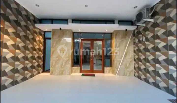 For Sale Minimalist House Tebet 3 Floors 6X15 Cheap Good Price 3.35B 2