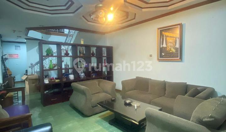 For Sale, Mrs. Cheap House, Gunung Sahari, 166M2, 2 Floors, Price 3M Negotiable.