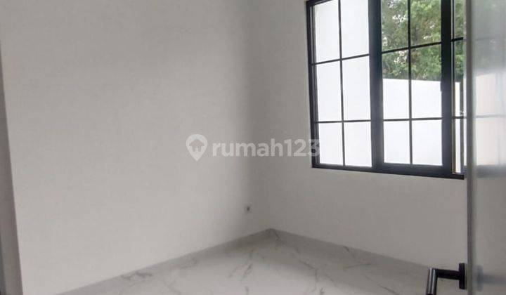 Dijual Rumah Cantik Brand New Taman Villa Meruya 2